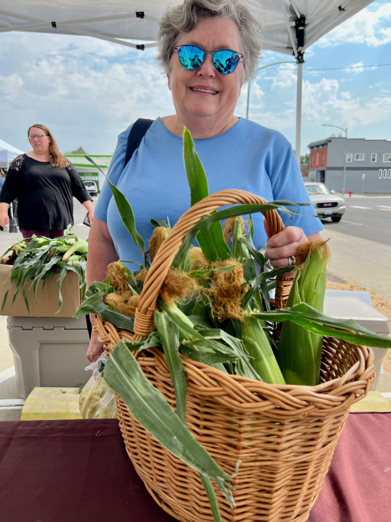 Medical Lake Farmer's Market Fresh Corn